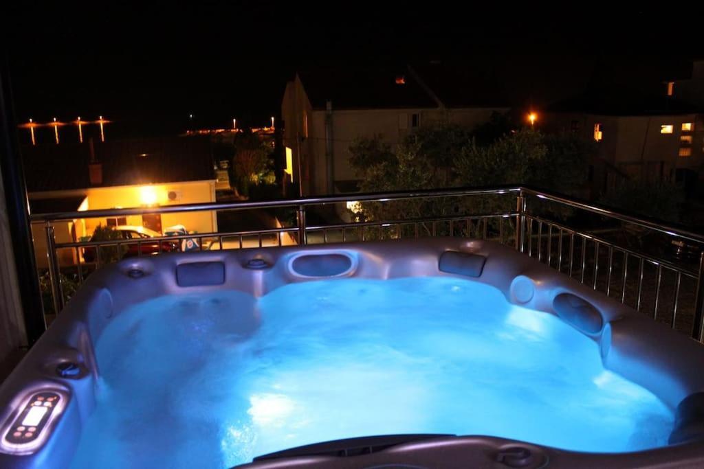 Kristal Paris Resort نوفاليا المظهر الخارجي الصورة