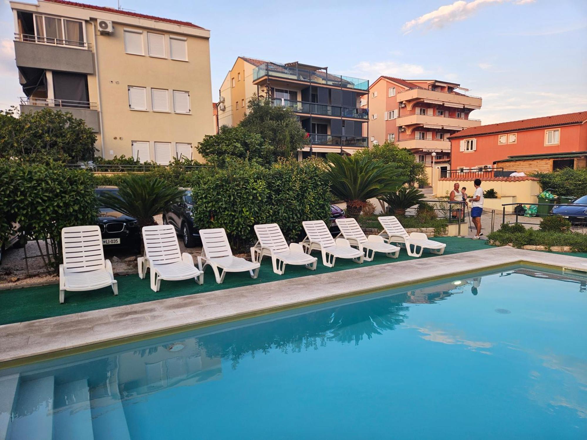 Kristal Paris Resort نوفاليا المظهر الخارجي الصورة