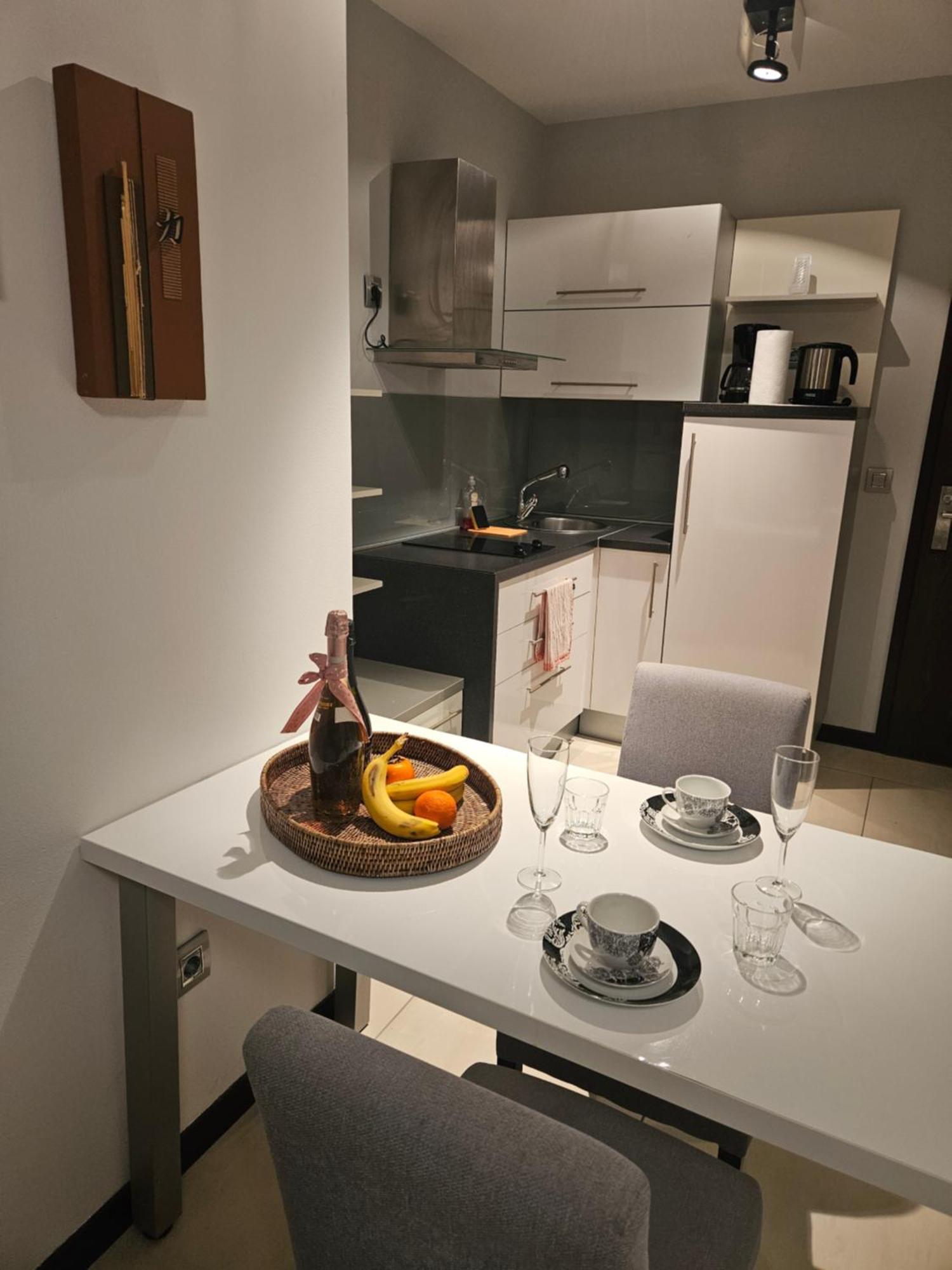 Kristal Paris Resort نوفاليا المظهر الخارجي الصورة